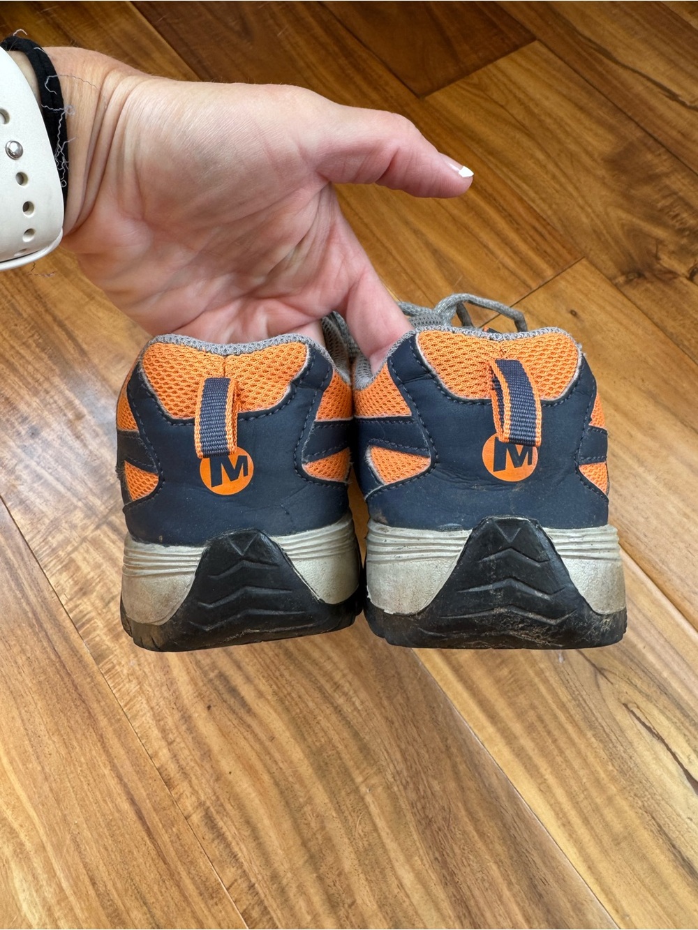 Merrell Moab shoes - Picture 3 of 7